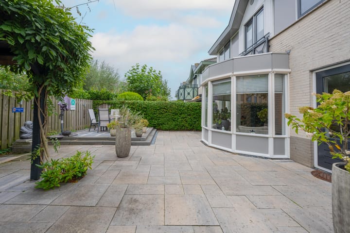 Photo 34 of van Stralenstraat 8