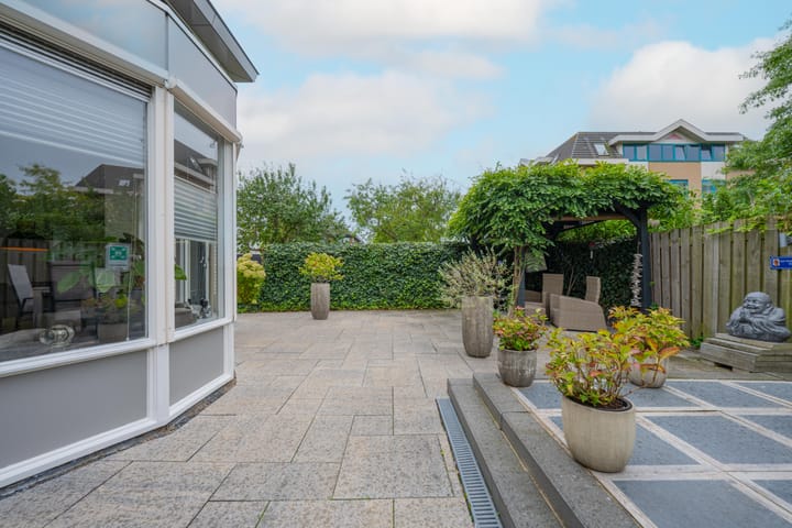 Photo 39 of van Stralenstraat 8