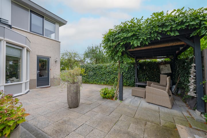 Photo 40 of van Stralenstraat 8