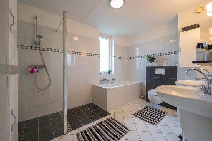 Photo 54 of van Stralenstraat 8