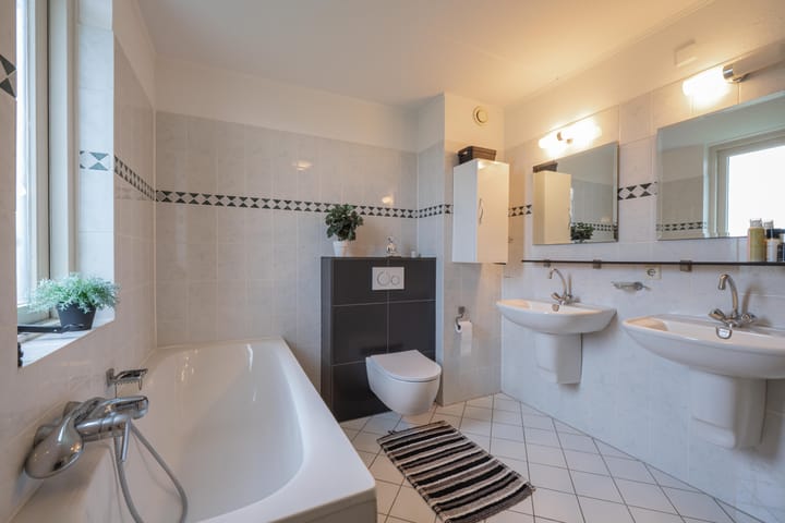 Photo 55 of van Stralenstraat 8