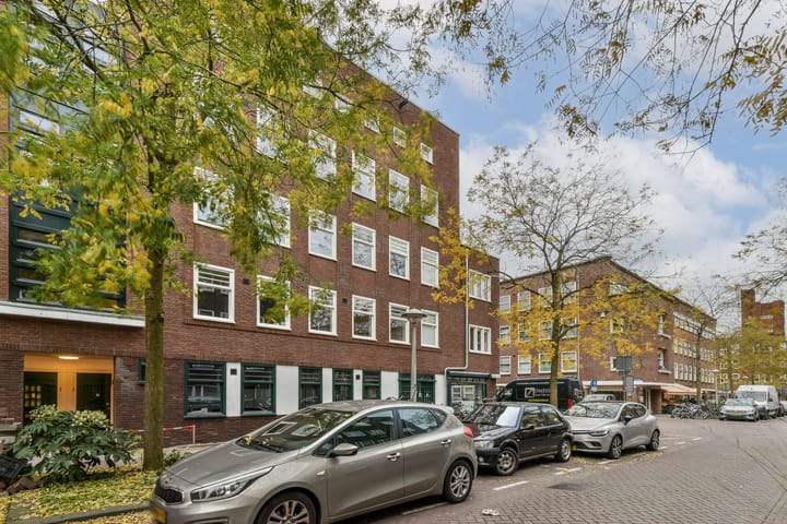 Photo 15 of Cabralstraat 39-1