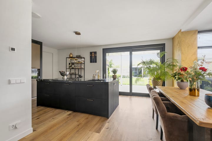 Foto 10 van Limes 18