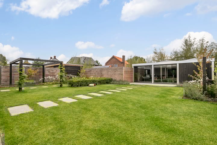 Foto 15 van Limes 18