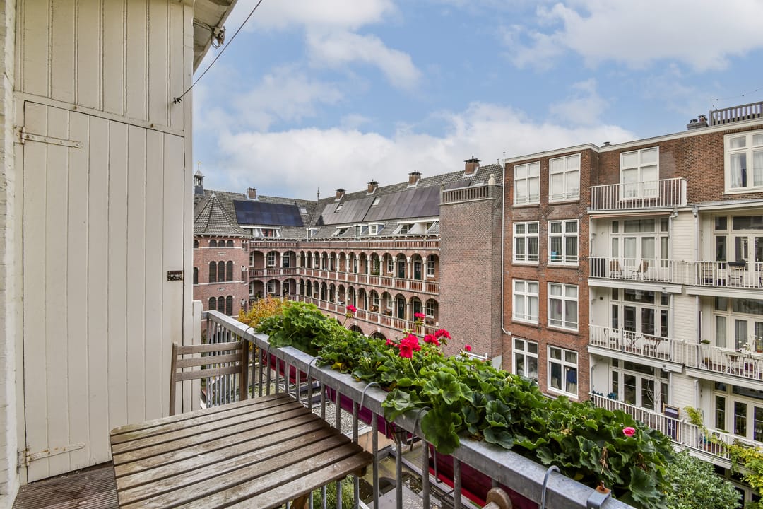 Photo 16 of Eerste Helmersstraat 188-3