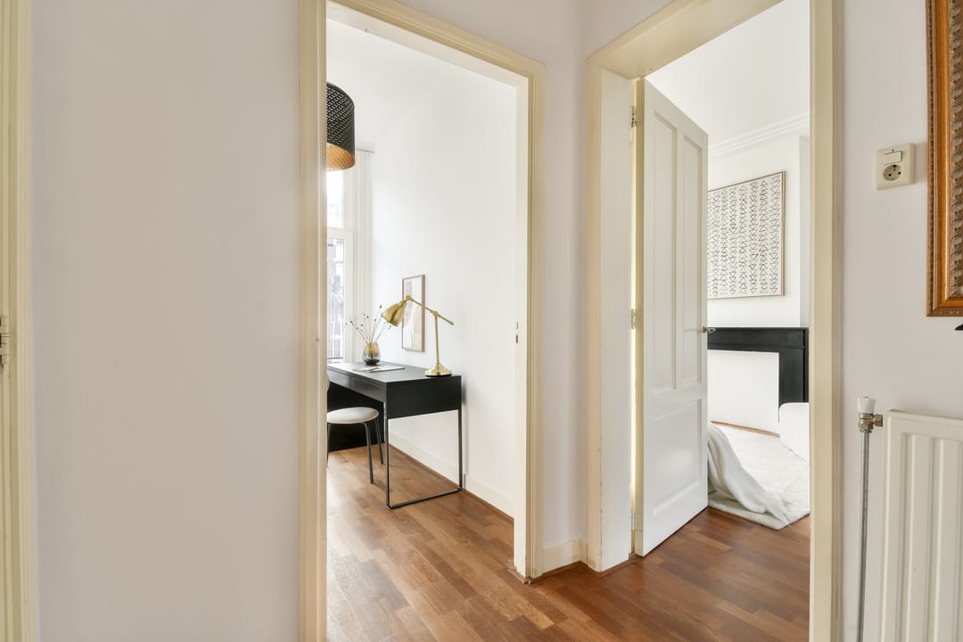 Photo 22 of Eerste Helmersstraat 188-3