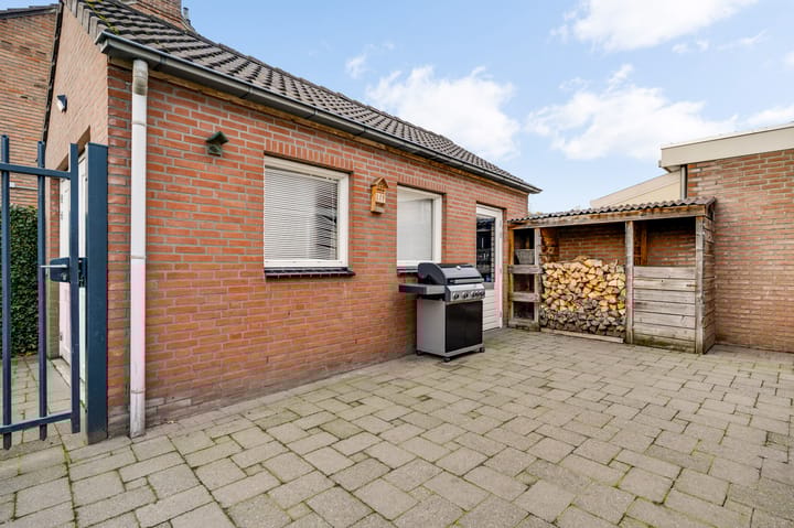 Foto 30 van Anemonenstraat 9