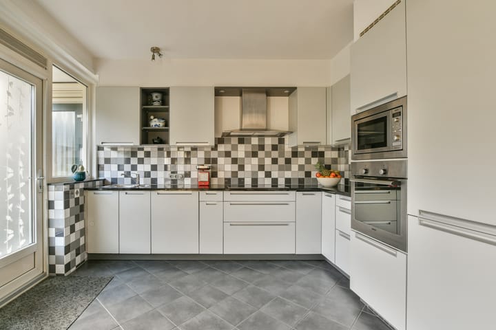 Photo 12 of Ampèrestraat 44