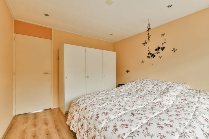 Photo 17 of Ampèrestraat 44