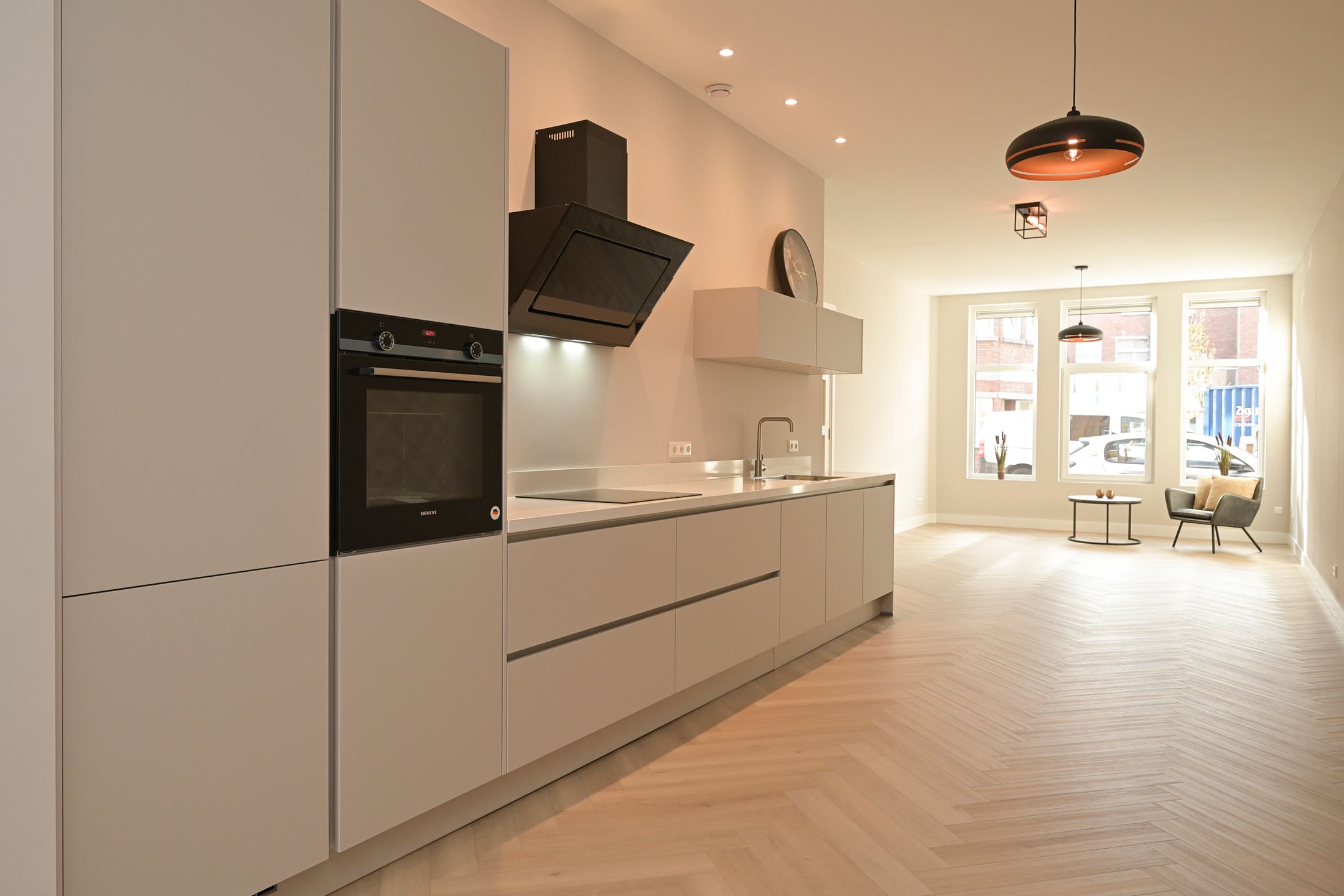 Foto 3 van Hendrik Zwaardecroonstraat 210