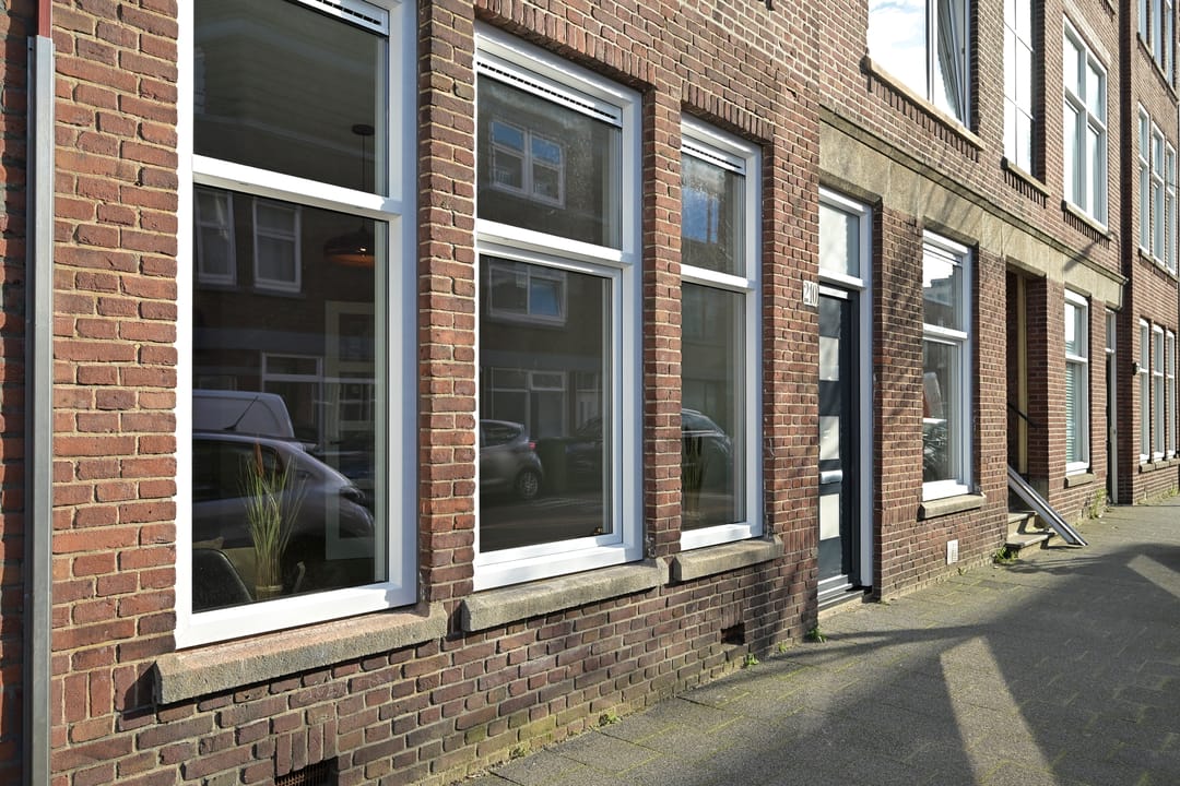 Foto 8 van Hendrik Zwaardecroonstraat 210