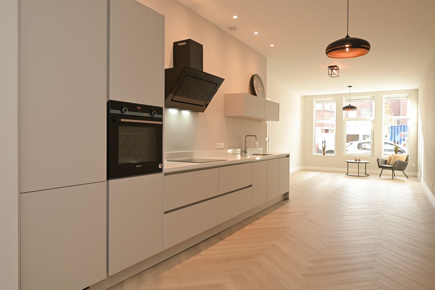 Foto 20 van Hendrik Zwaardecroonstraat 210