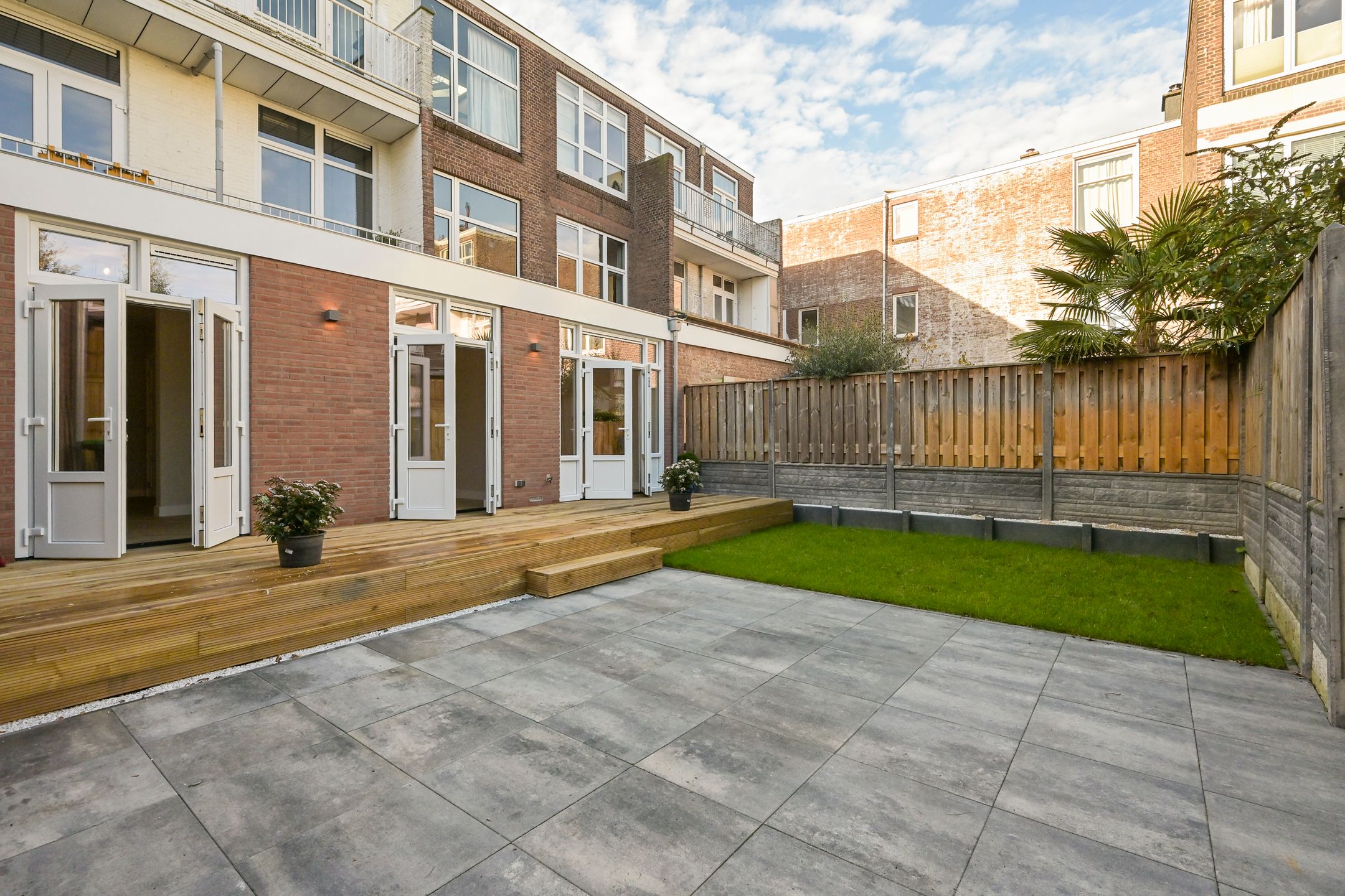 Foto 27 van Hendrik Zwaardecroonstraat 210