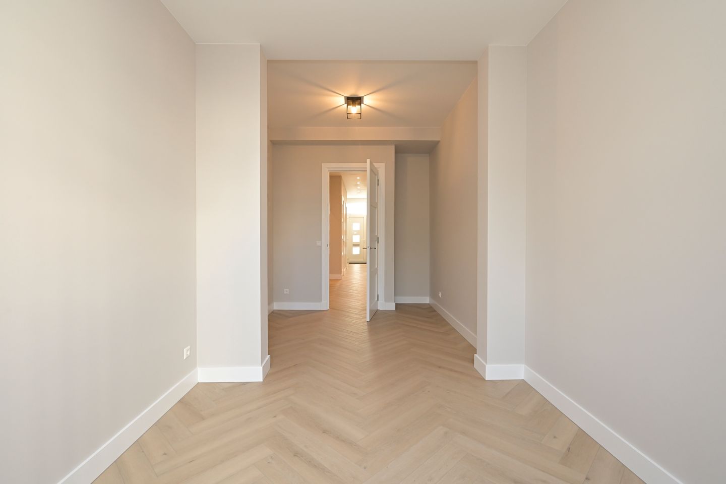 Foto 34 van Hendrik Zwaardecroonstraat 210