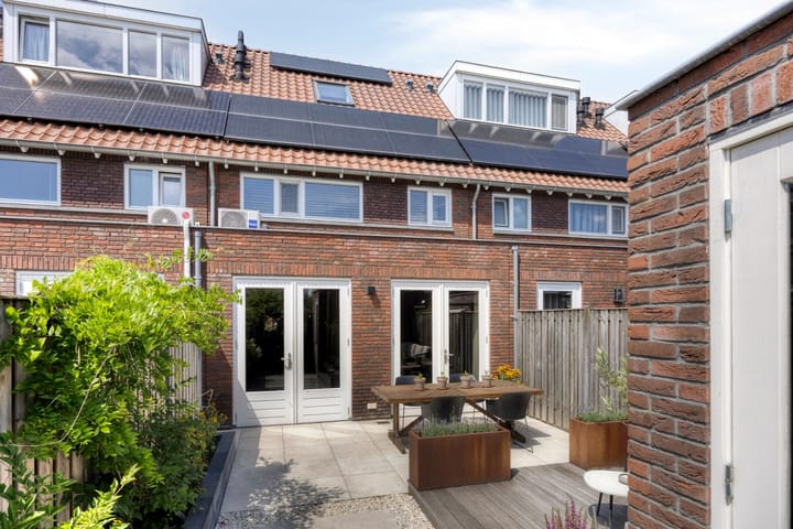 Photo 31 of Vicus 15