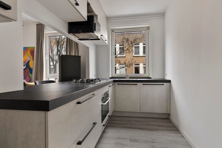 Photo 2 of Tweede Oosterparkstraat 4-2