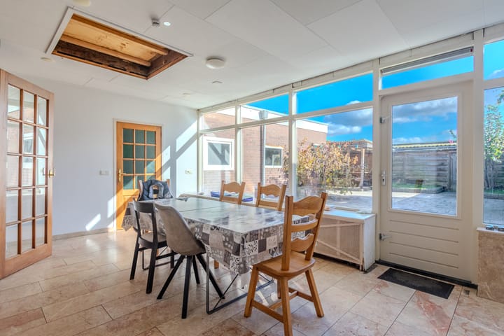 Foto 3 van van Weerden Poelmanlaan 6