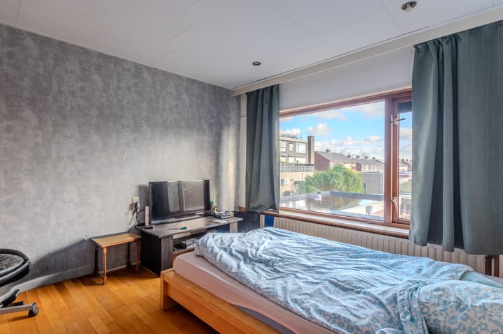 Foto 22 van van Weerden Poelmanlaan 6