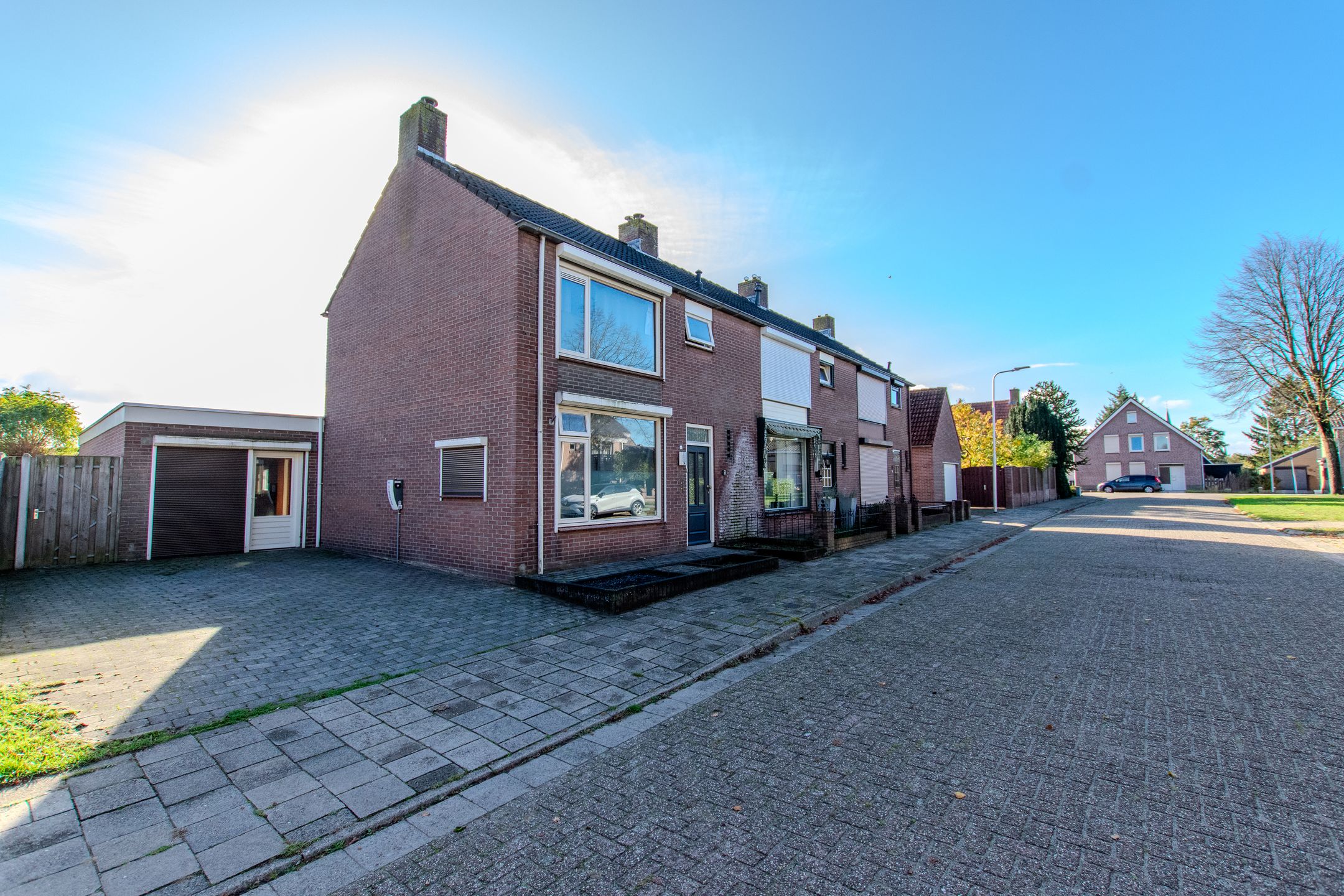 Foto 6 van van Weerden Poelmanlaan 6