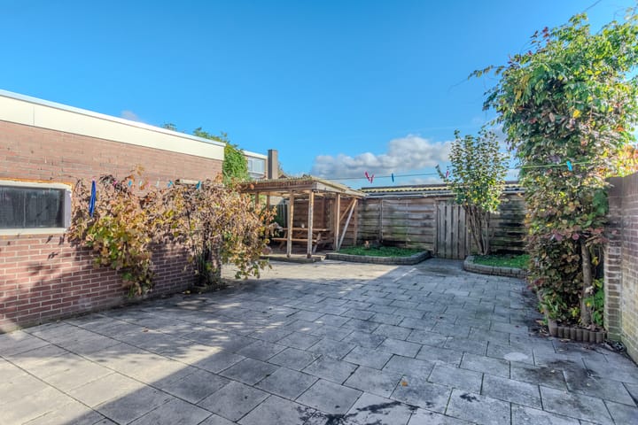 Foto 34 van van Weerden Poelmanlaan 6