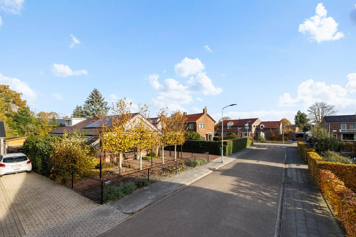 Photo 3 of Kamplaan 1