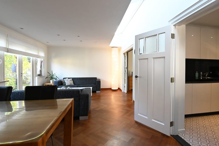 Photo 8 of Doormanweg 10