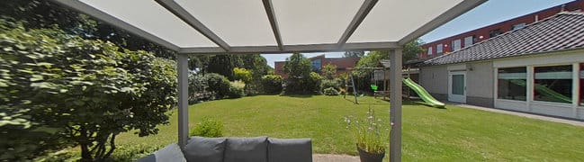 Overdekt terras achtertuin