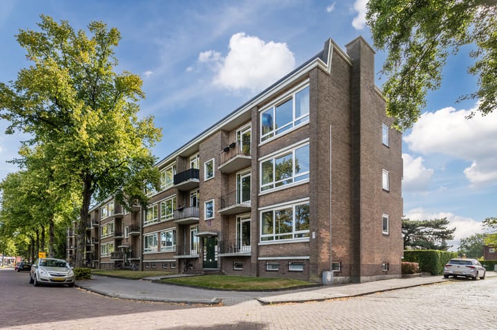 Foto 42 van Karel de Grotelaan 91