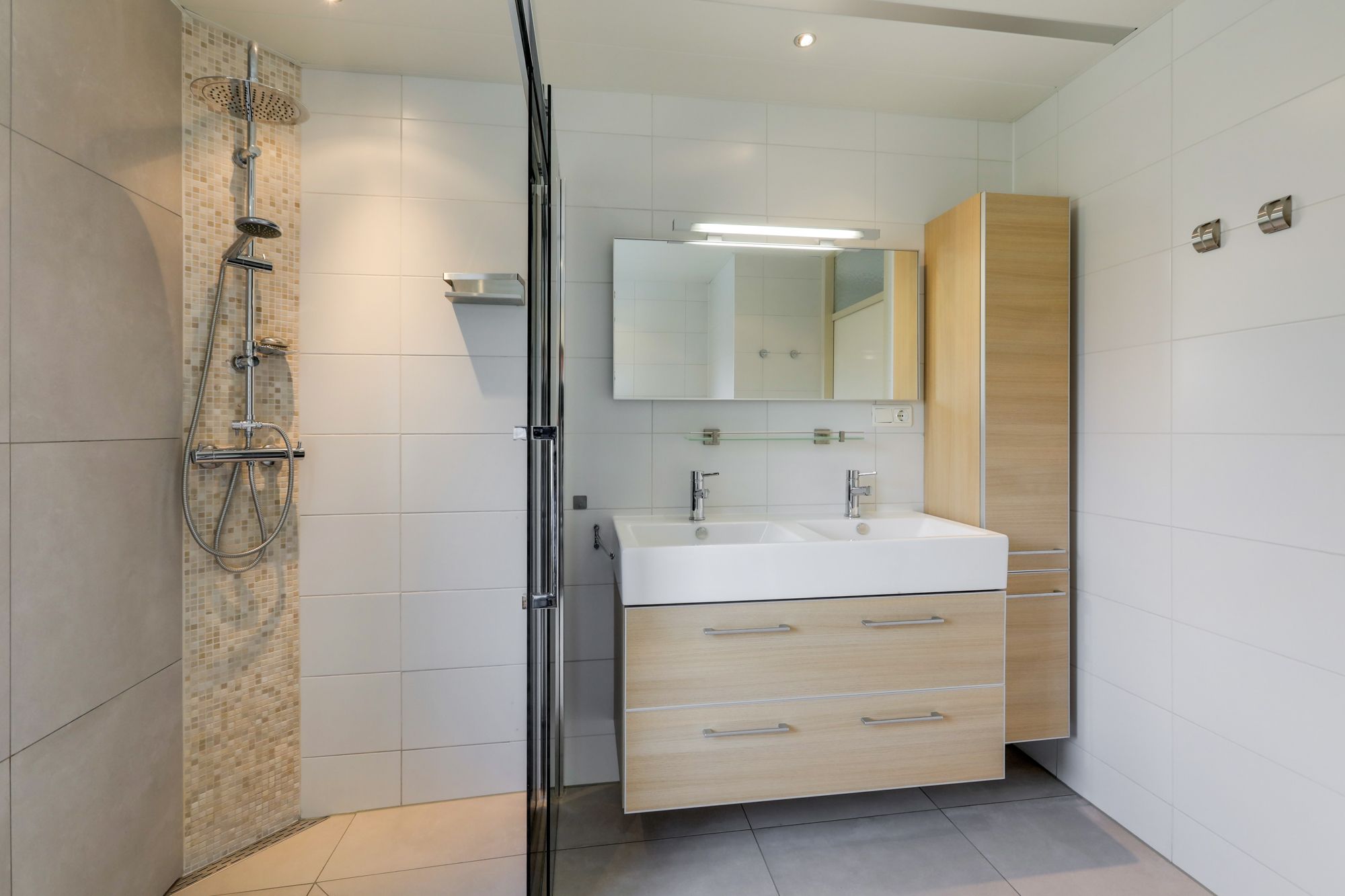 Foto 24 van Goudenregenlaan 16