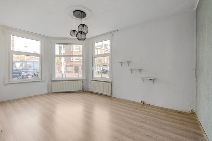 Photo 27 of De Bullstraat 15