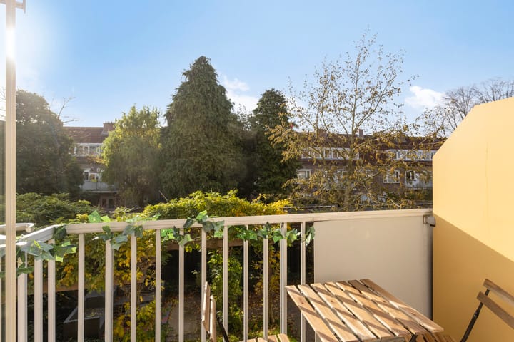 Photo 3 of Petrus Dondersstraat 118