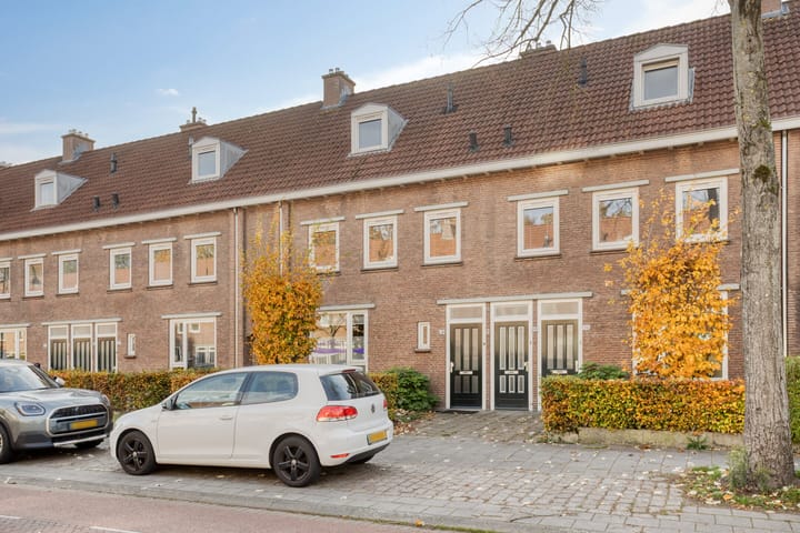Photo 4 of Petrus Dondersstraat 118