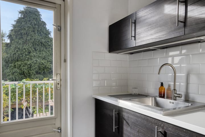 Photo 9 of Petrus Dondersstraat 118