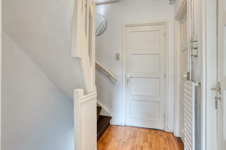 Photo 12 of Petrus Dondersstraat 118