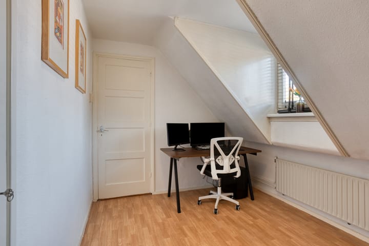 Photo 24 of Petrus Dondersstraat 118