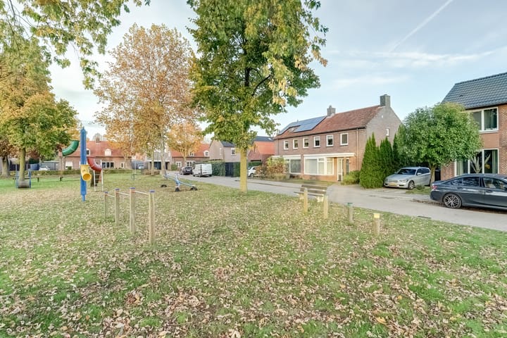 Foto 5 van Pater Helmerplein 20