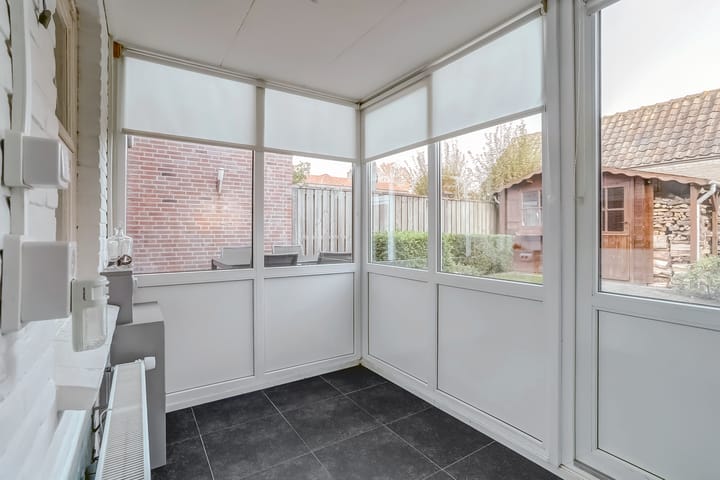 Foto 19 van Pater Helmerplein 20