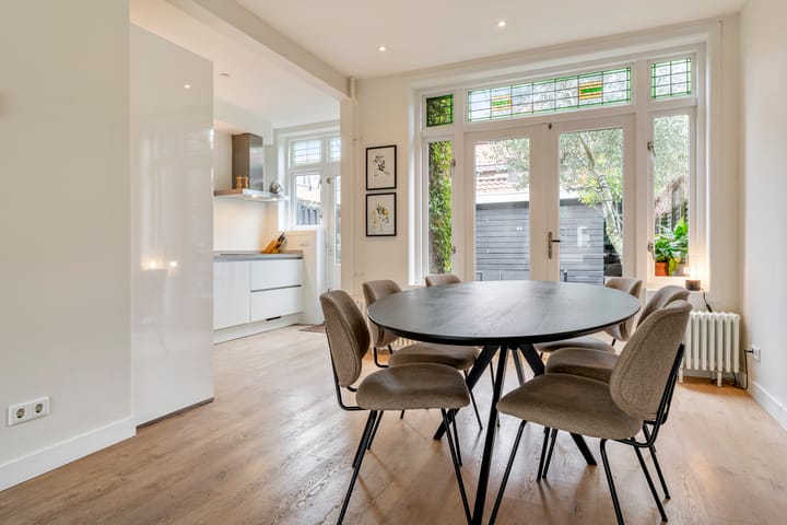 Foto 11 van Symon Pelgromstraat 45