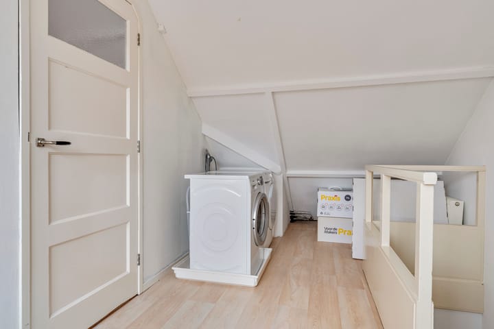 Foto 36 van Symon Pelgromstraat 45