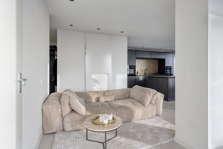 Photo 8 of Radarweg 394