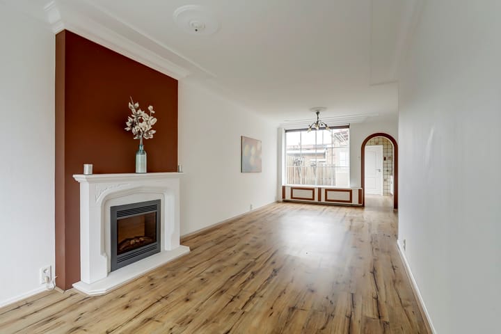 Photo 6 of Elandstraat 48