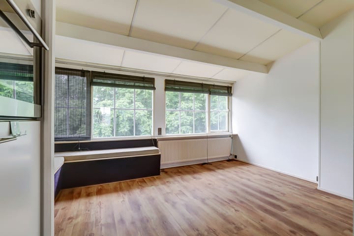 Photo 16 of Elandstraat 48