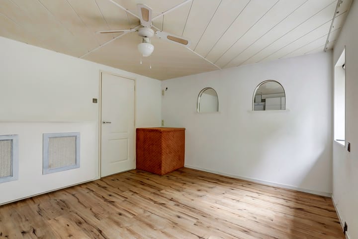 Photo 11 of Elandstraat 48