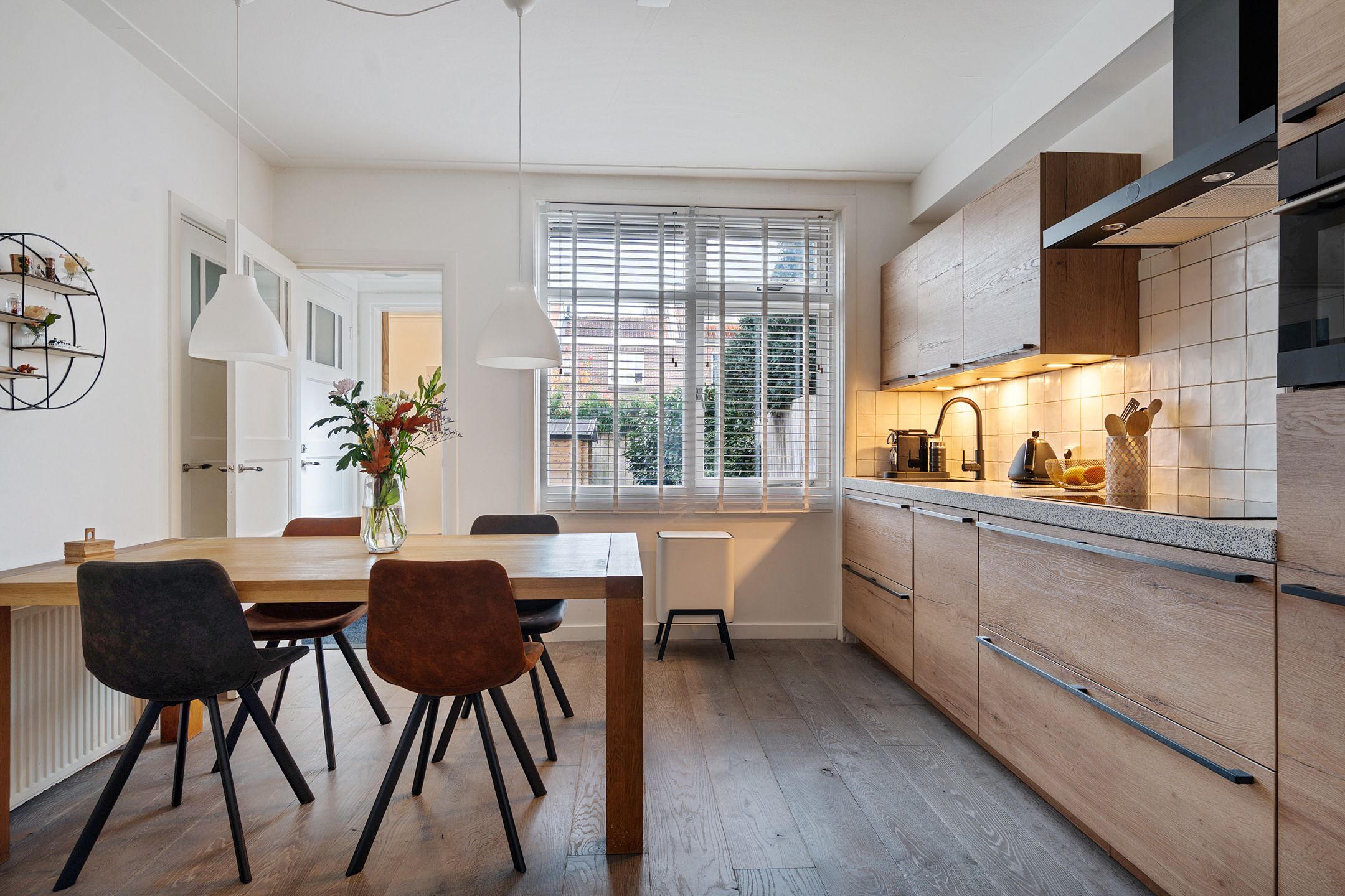 Photo 9 of Ruysdaelstraat 9