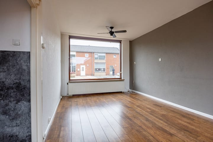 Photo 11 of Graaf Adolfstraat 13