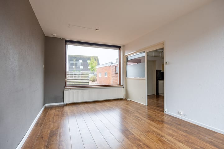 Photo 14 of Graaf Adolfstraat 13