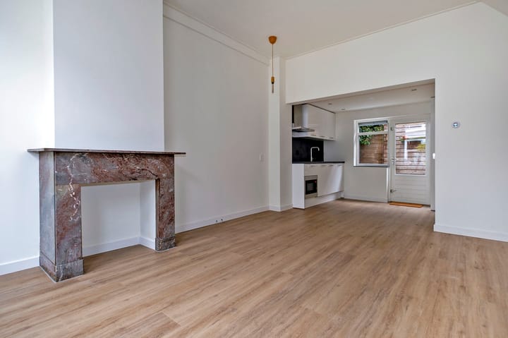 Photo 6 of Dijkstraat 15