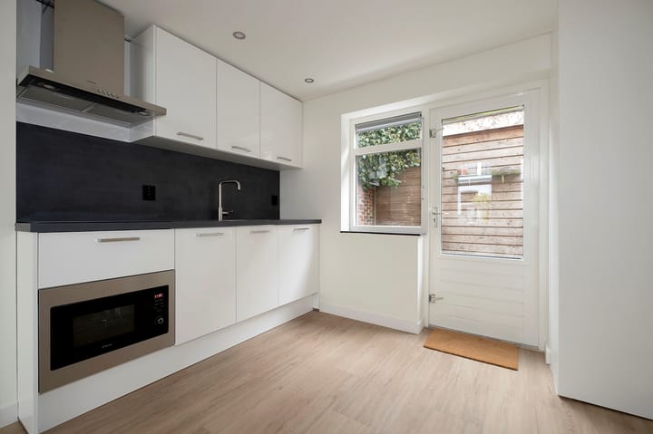 Photo 10 of Dijkstraat 15