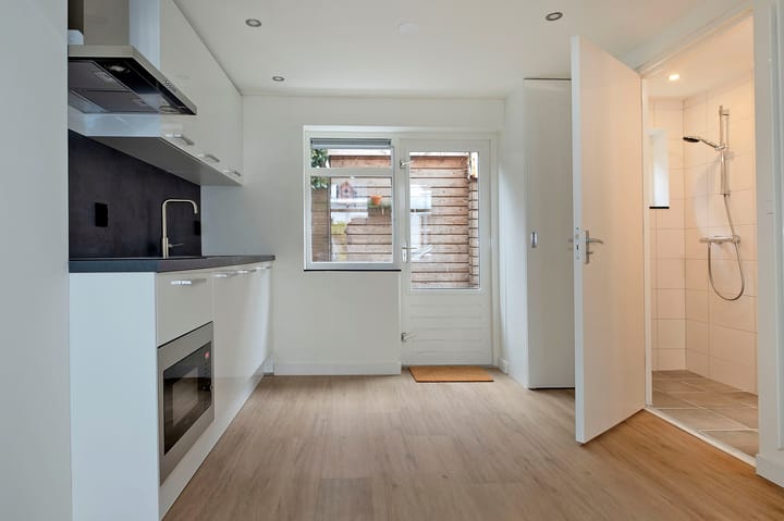 Photo 18 of Dijkstraat 15