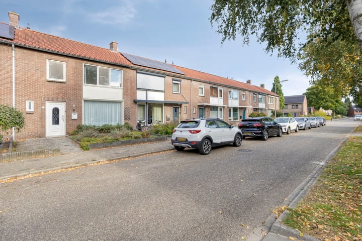 Foto 6 van Klaproosstraat 19